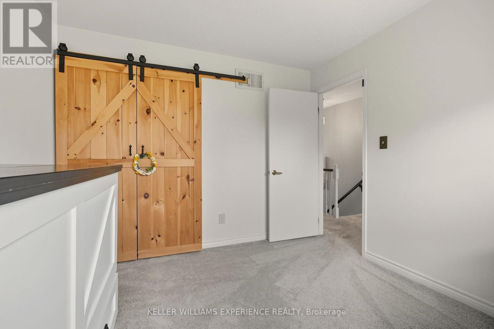 99 Highland Drive, Oro-Medonte, Ontario  L0L 2L0 - Photo 29 - S12423713