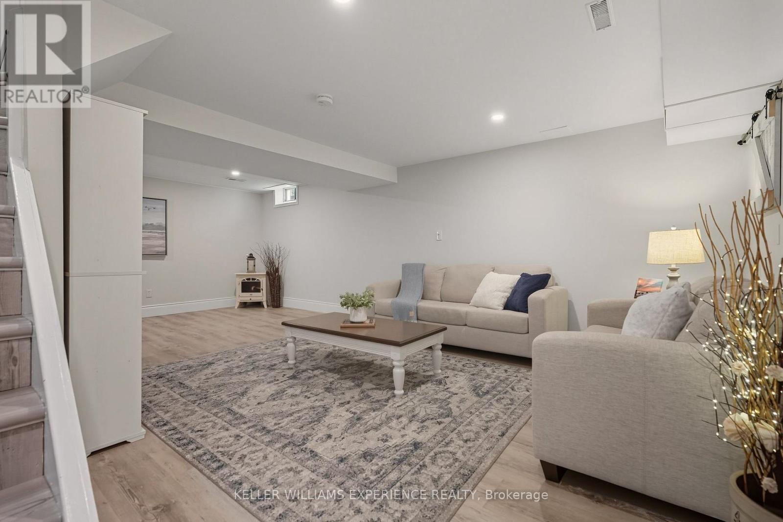 99 Highland Drive, Oro-Medonte, Ontario  L0L 2L0 - Photo 32 - S12423713