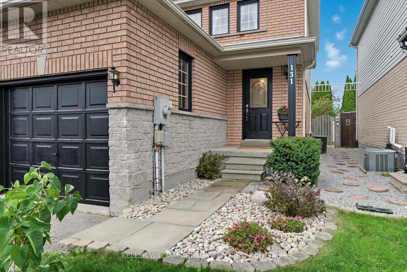 131 Leslie Avenue, Barrie, Ontario  L4N 9P2 - Photo 5 - S12423851