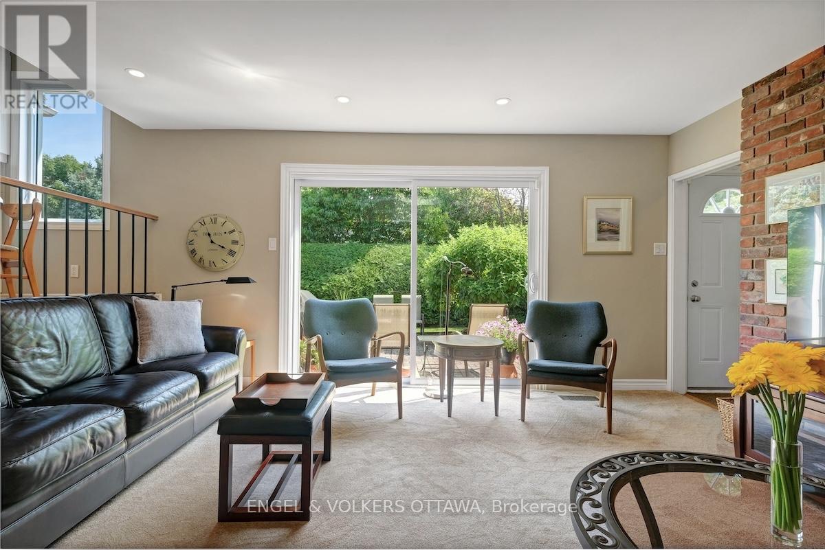15 Dickson Street, Ottawa, Ontario  K2H 7H6 - Photo 23 - X12423891