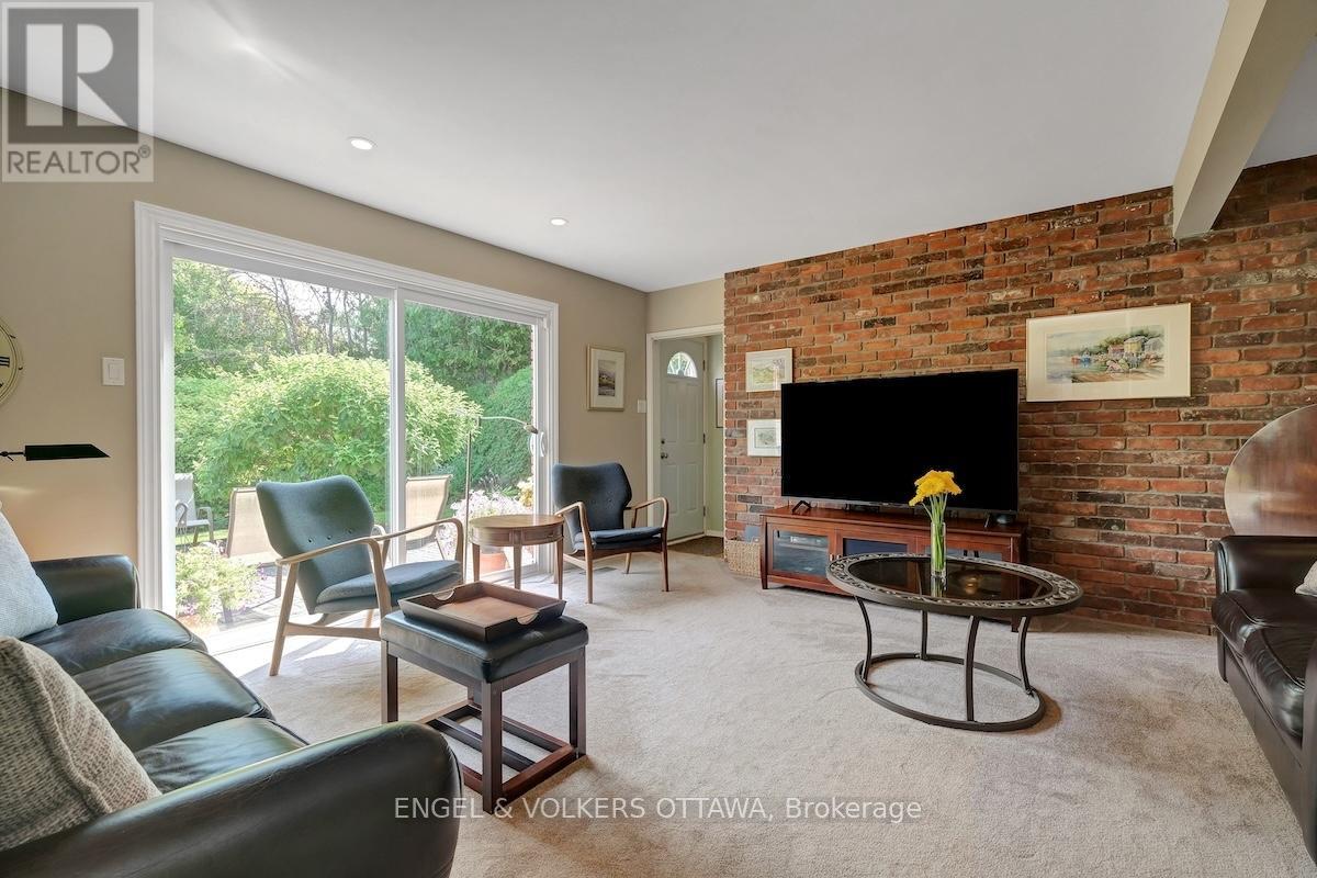 15 Dickson Street, Ottawa, Ontario  K2H 7H6 - Photo 24 - X12423891