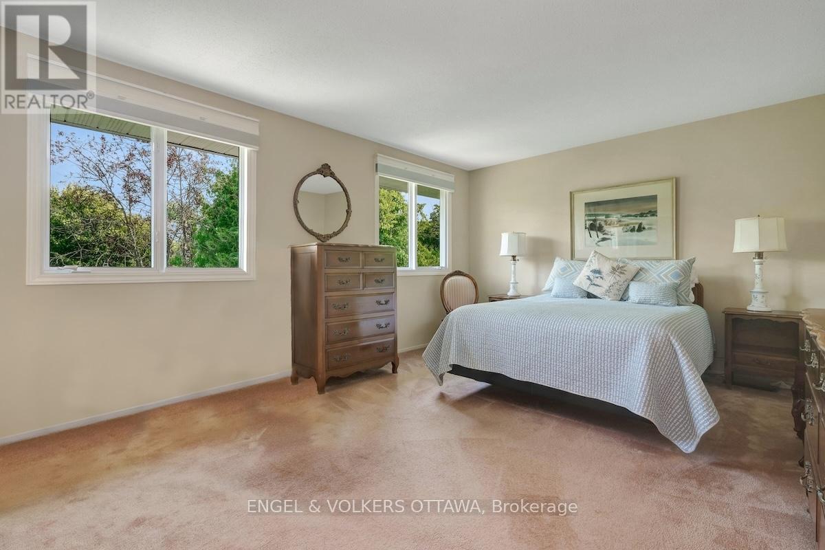 15 Dickson Street, Ottawa, Ontario  K2H 7H6 - Photo 31 - X12423891