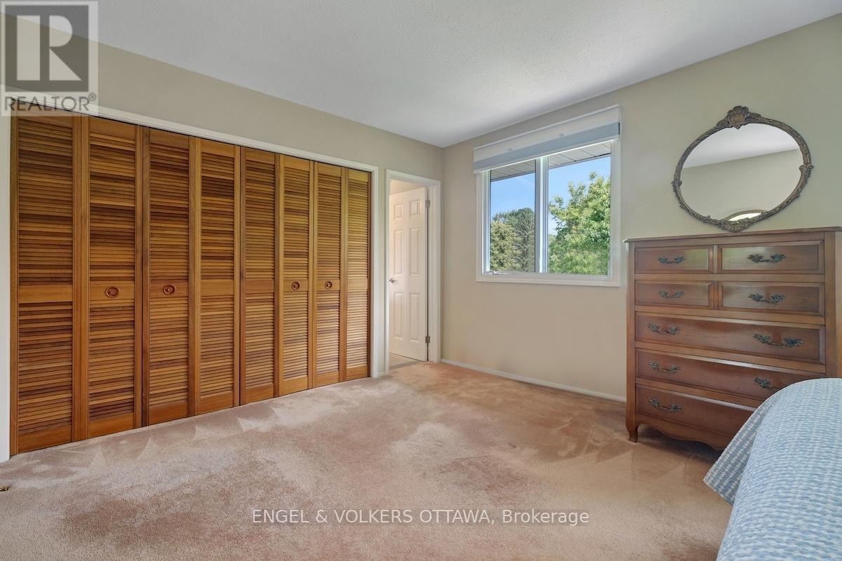 15 Dickson Street, Ottawa, Ontario  K2H 7H6 - Photo 32 - X12423891