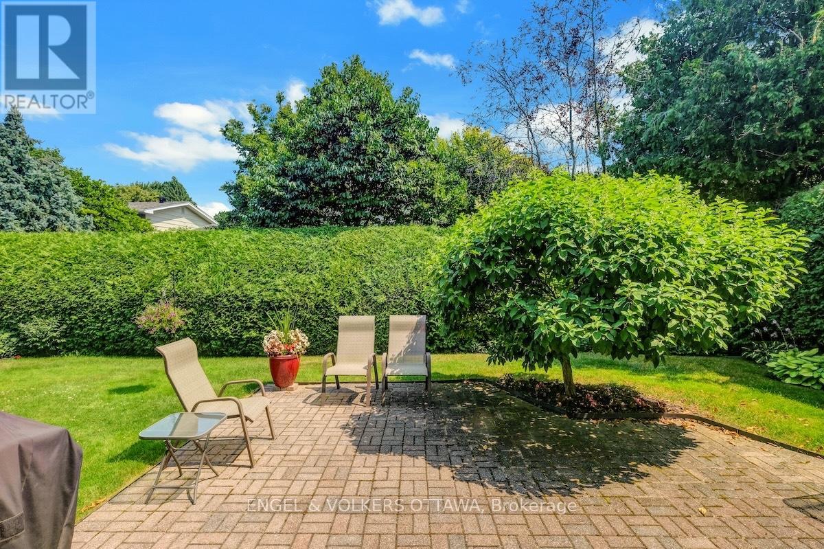 15 Dickson Street, Ottawa, Ontario  K2H 7H6 - Photo 45 - X12423891