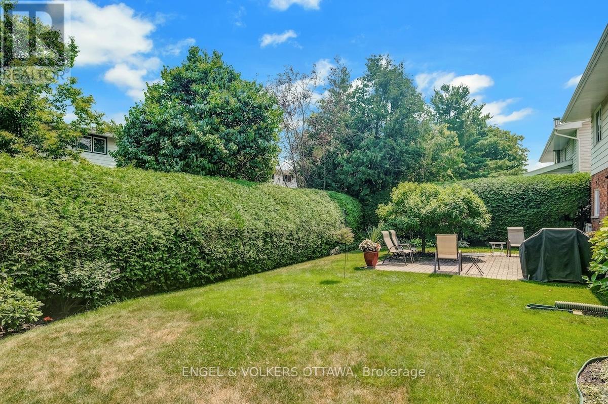15 Dickson Street, Ottawa, Ontario  K2H 7H6 - Photo 47 - X12423891