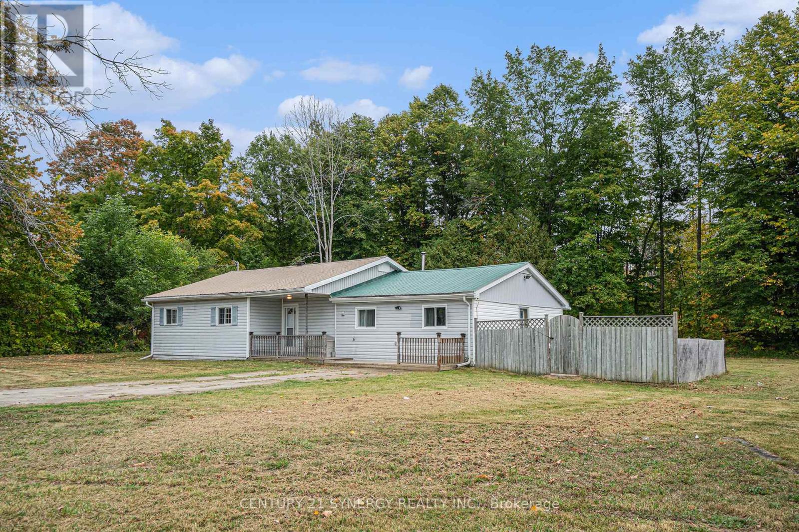 667 Poonamalie Side Rd. Road, Drummond/north Elmsley, Ontario  K7A 4S4 - Photo 2 - X12423905
