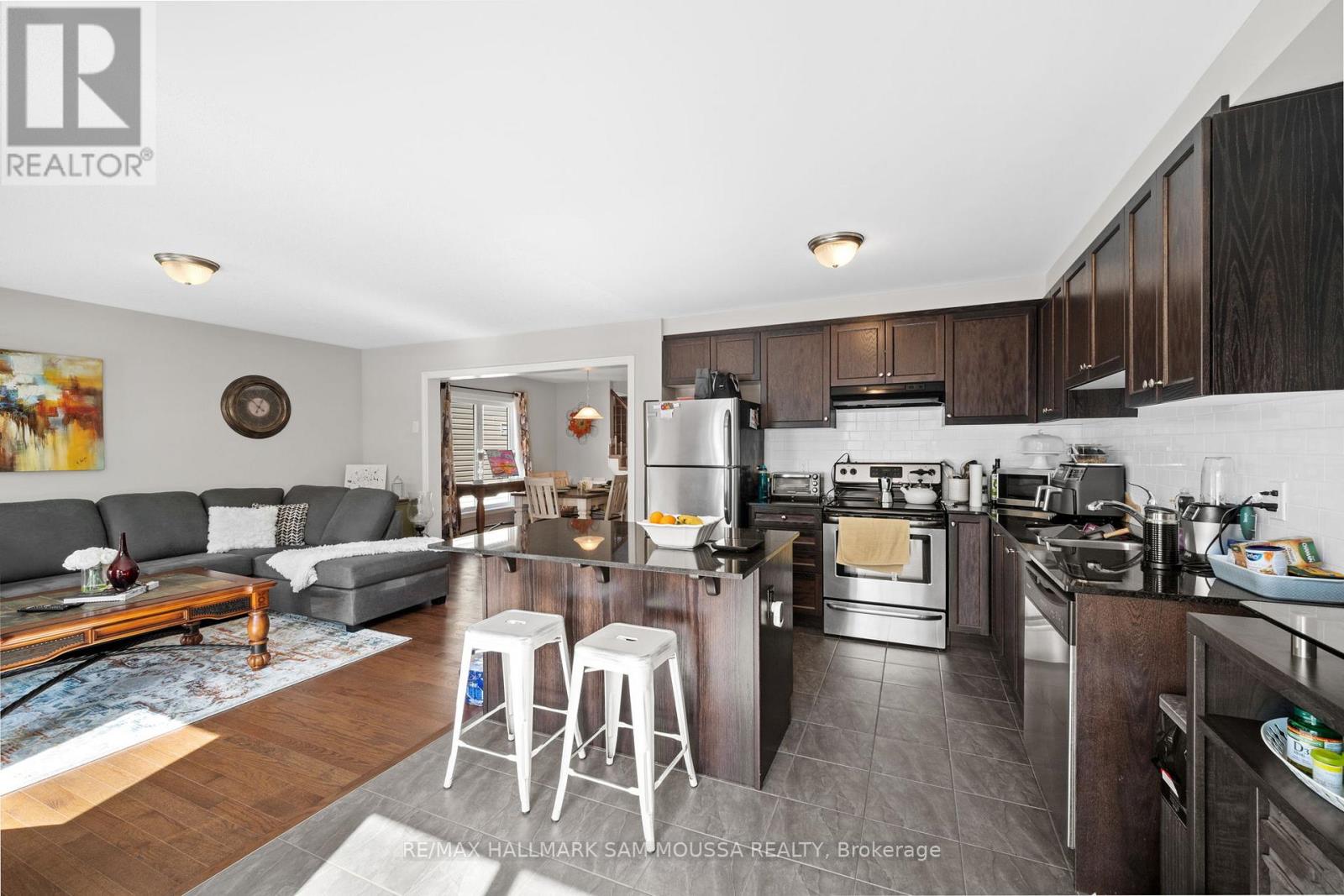 111 Santolina Street, Ottawa, Ontario  K2S 0W9 - Photo 13 - X12423910