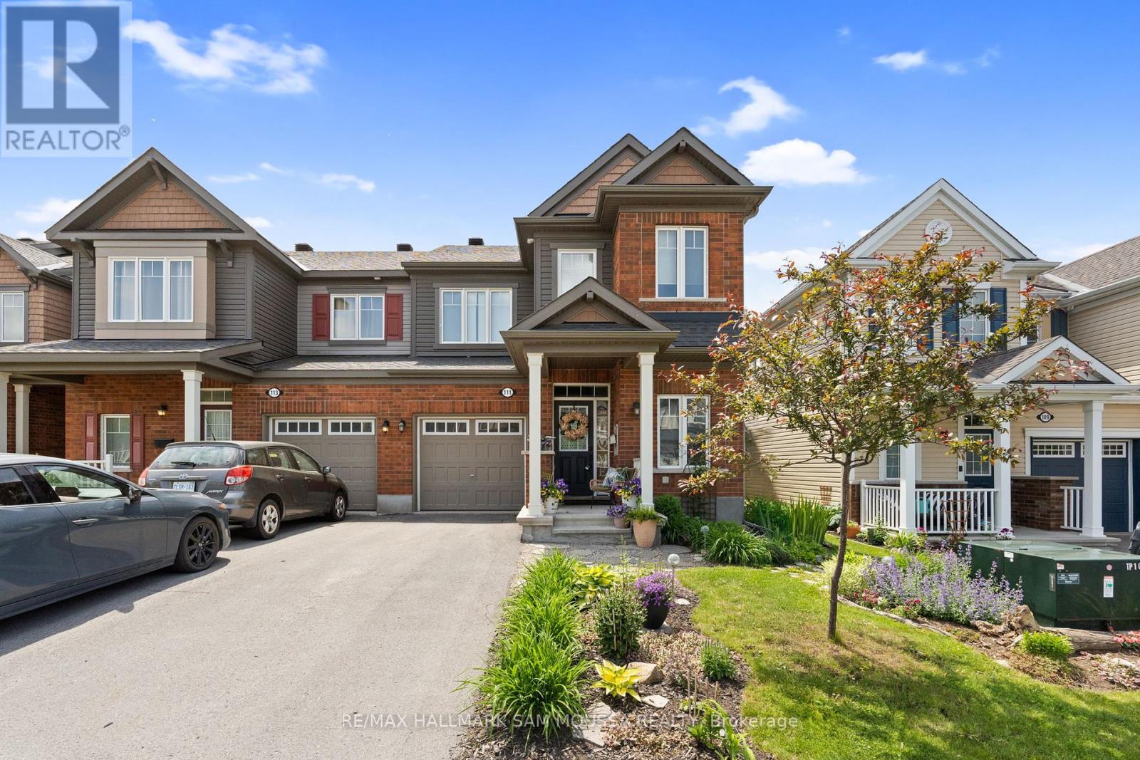 111 Santolina Street, Ottawa, Ontario  K2S 0W9 - Photo 2 - X12423910
