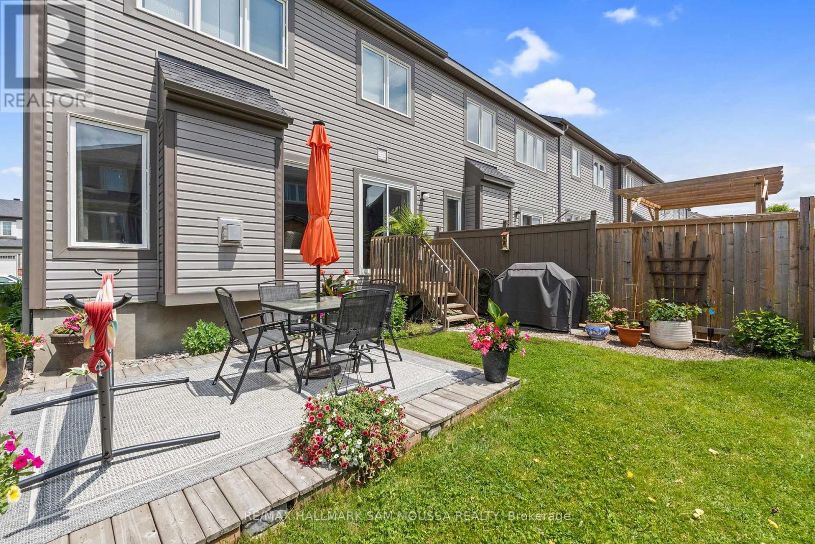 111 Santolina Street, Ottawa, Ontario  K2S 0W9 - Photo 32 - X12423910