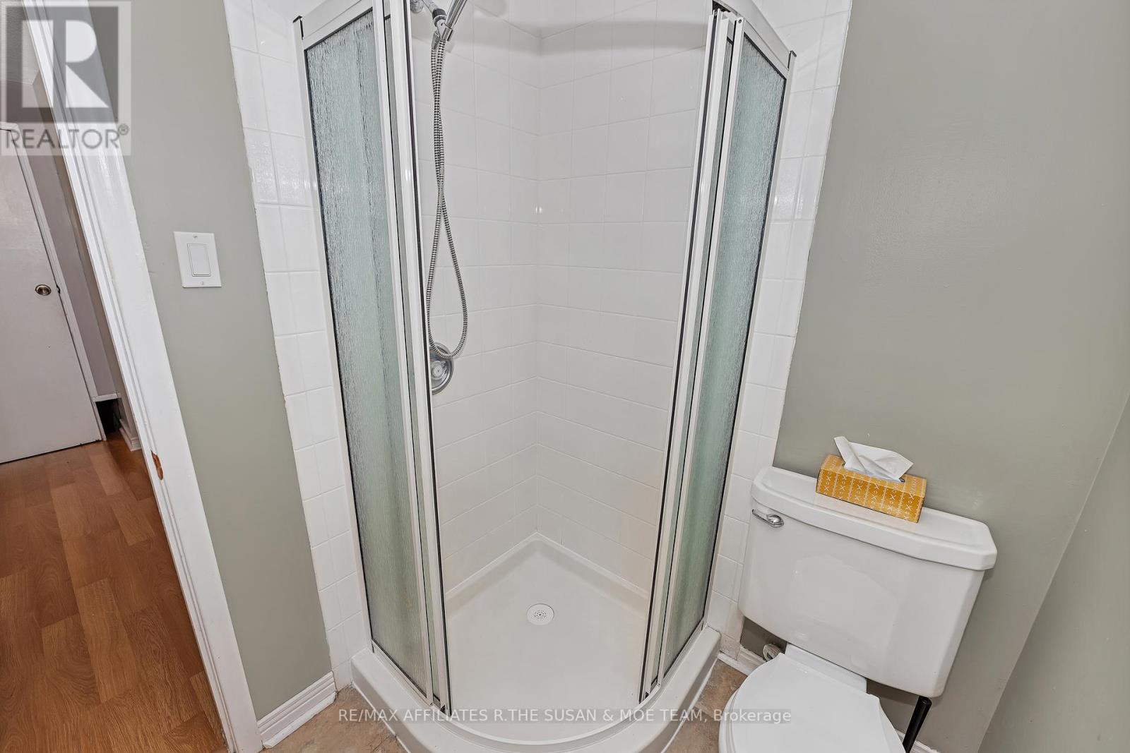 596 Dickinson Avenue, Ottawa, Ontario  K1V 7J4 - Photo 20 - X12423913
