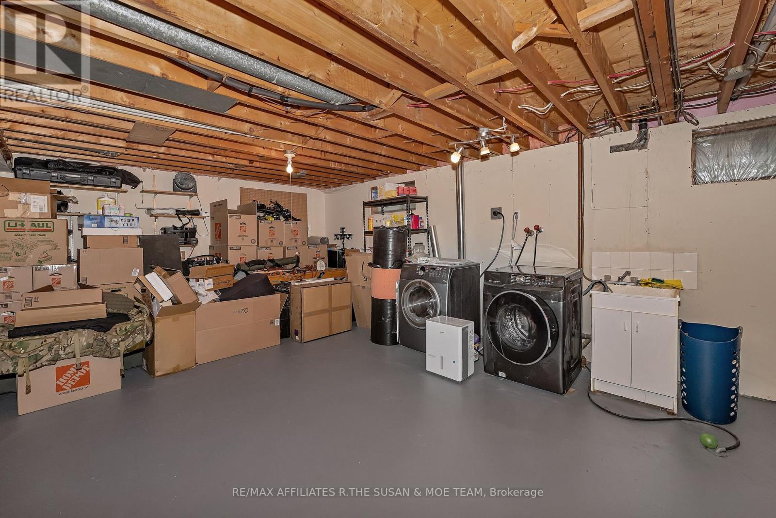 596 Dickinson Avenue, Ottawa, Ontario  K1V 7J4 - Photo 22 - X12423913