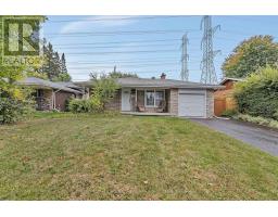 596 DICKINSON AVENUE, Ottawa, Ontario