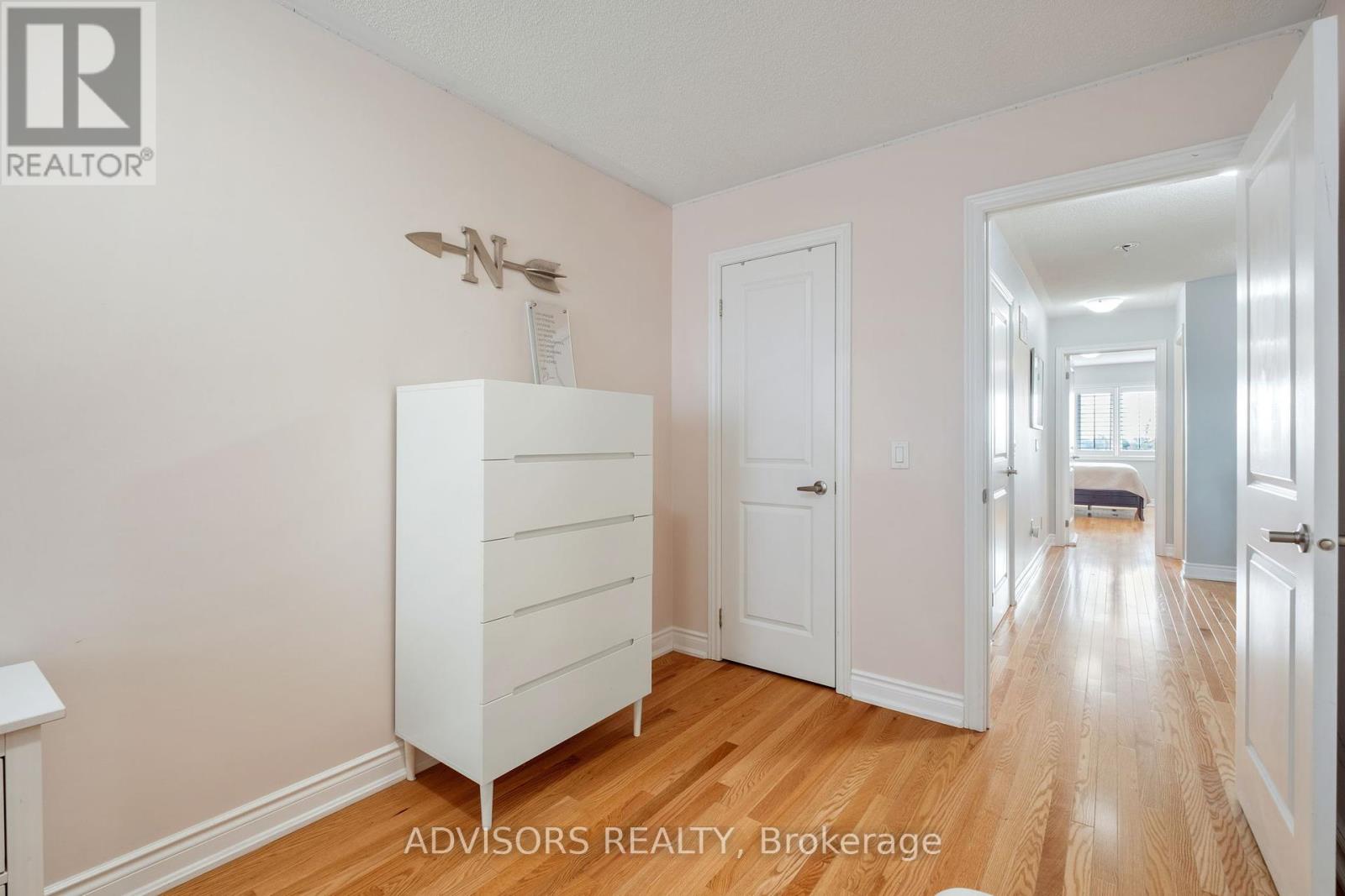 21 Ypres Road, Toronto (Keelesdale-Eglinton West), Ontario  M6M 1N9 - Photo 28 - W12380827
