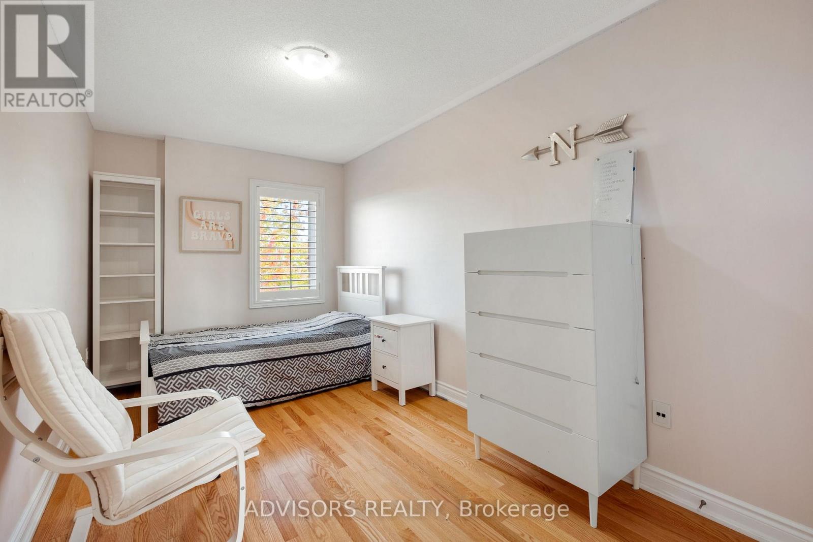 21 Ypres Road, Toronto (Keelesdale-Eglinton West), Ontario  M6M 1N9 - Photo 29 - W12380827