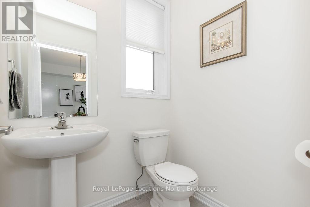 14 Abby Drive, Wasaga Beach, Ontario  L9Z 0K1 - Photo 21 - S12423908