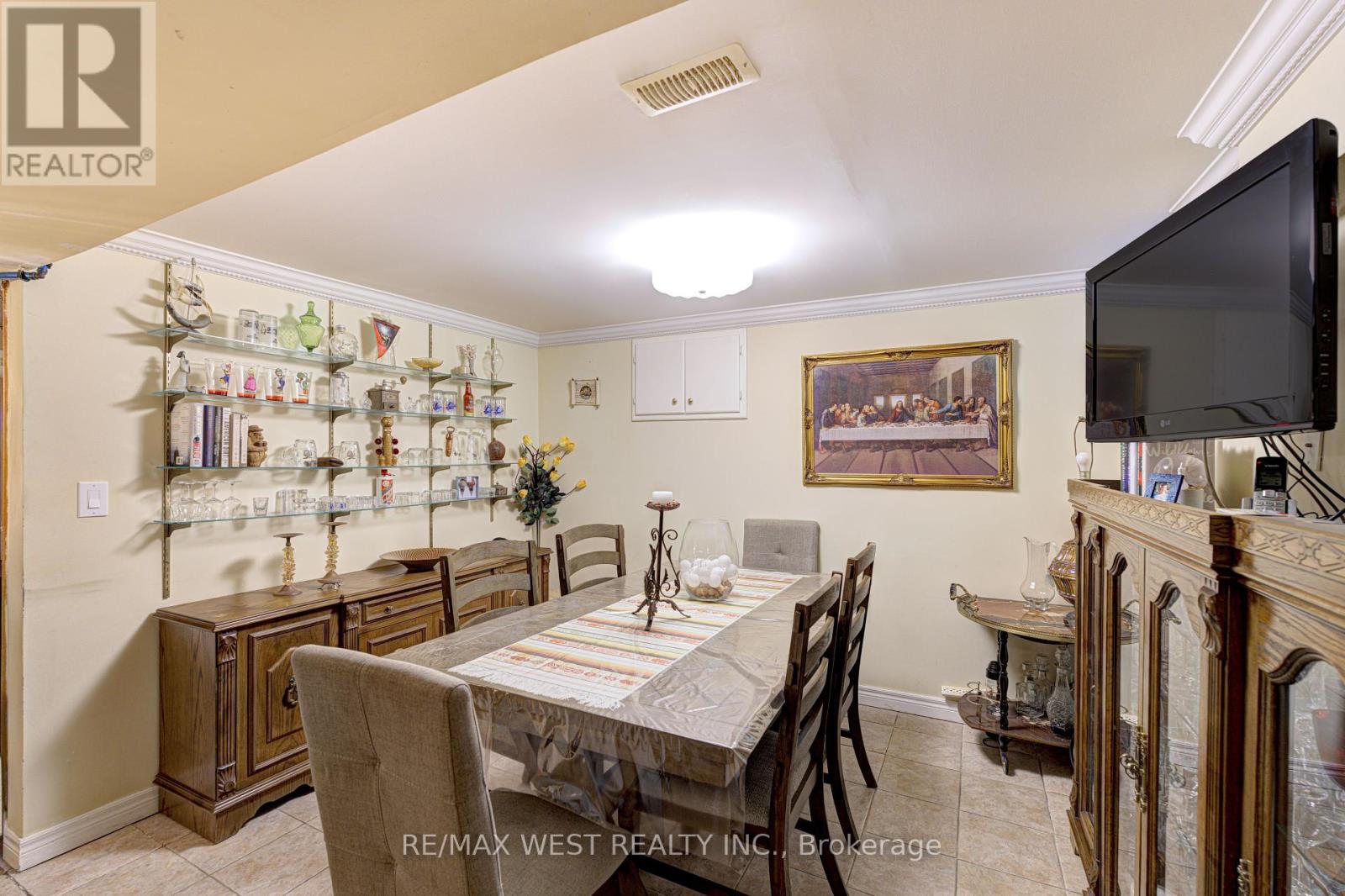 5 Archer Street, Toronto, Ontario  M6H 1J1 - Photo 32 - C12419109