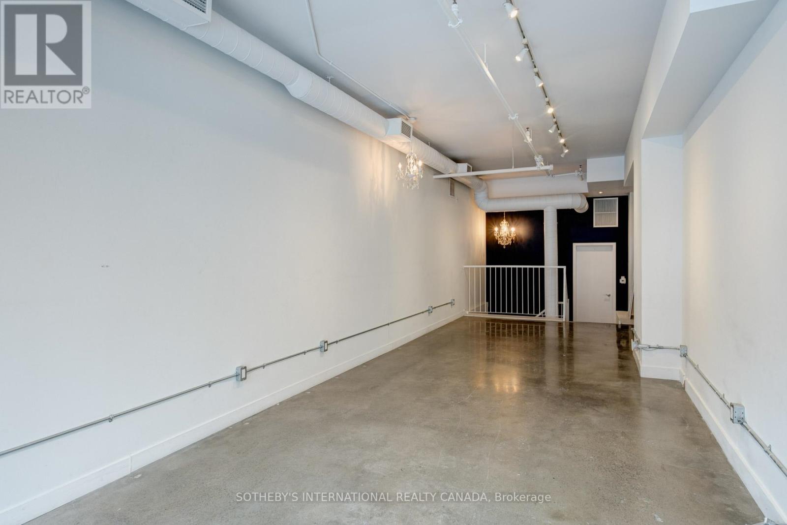 102 - 747 Queen Street E, Toronto, Ontario  M4M 1H3 - Photo 17 - E12421369
