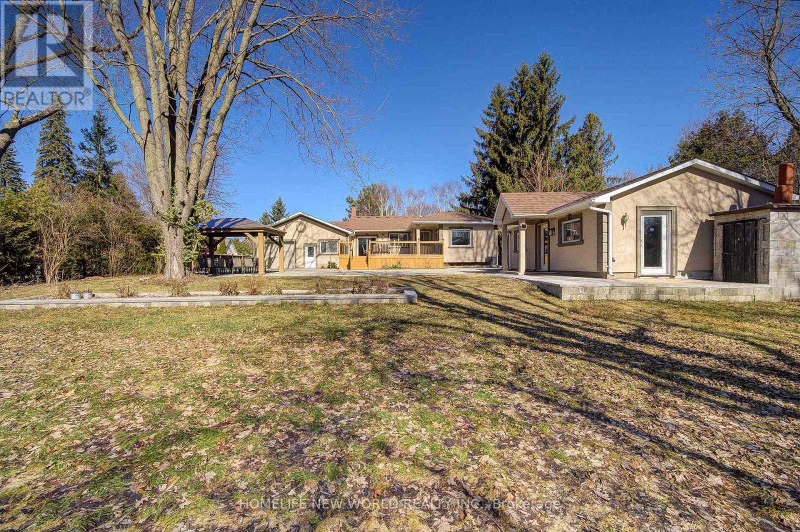 215 Willow Drive, Georgina, Ontario  L4P 2R9 - Photo 44 - N12422532