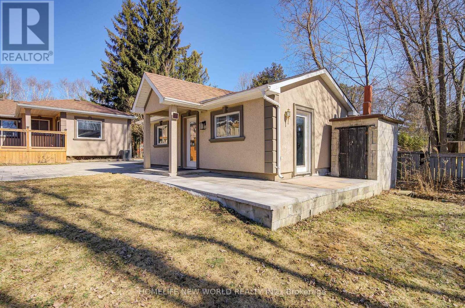 215 Willow Drive, Georgina, Ontario  L4P 2R9 - Photo 43 - N12422532