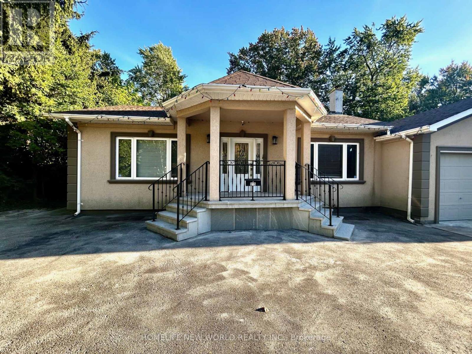 215 Willow Drive, Georgina, Ontario  L4P 2R9 - Photo 6 - N12422532