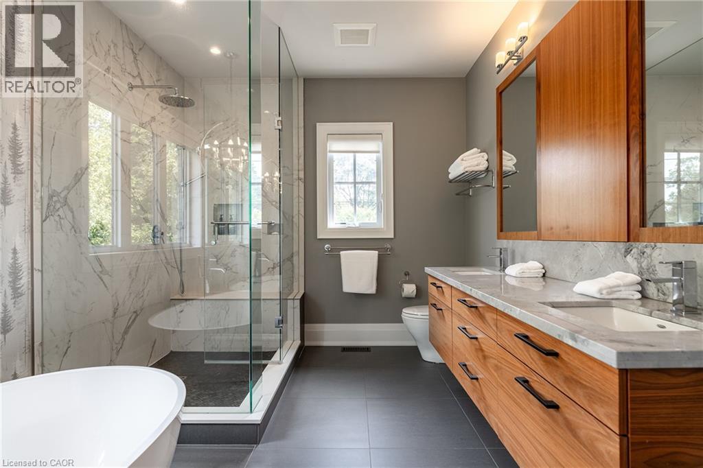 1324 Cambridge Drive, Oakville, Ontario  L6J 1S3 - Photo 24 - 40772959