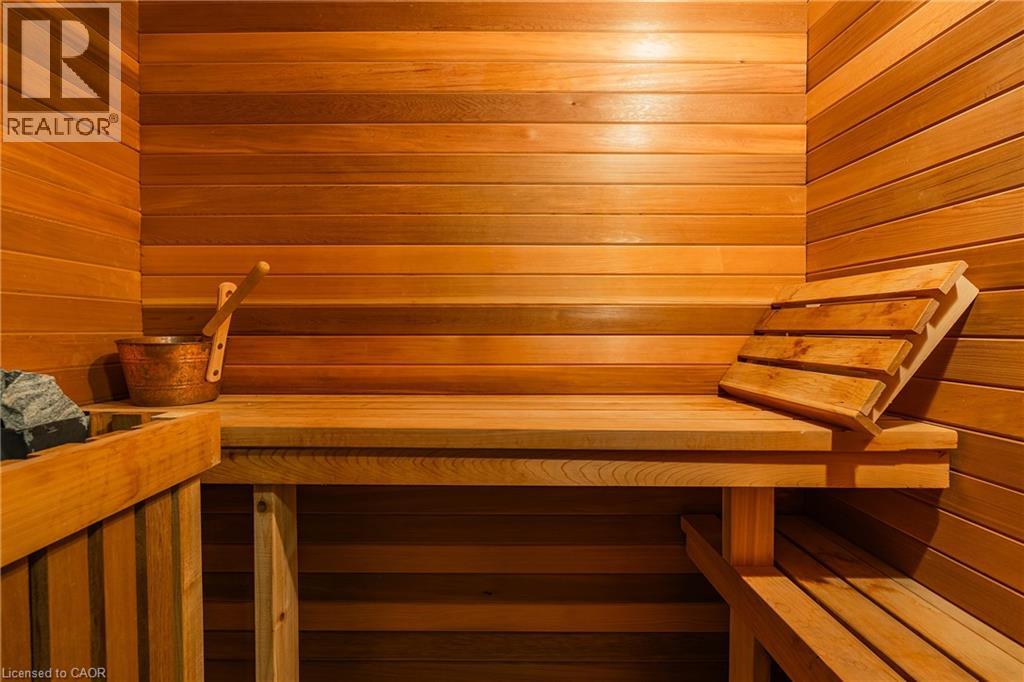 1324 Cambridge Drive, Oakville, Ontario  L6J 1S3 - Photo 33 - 40772959