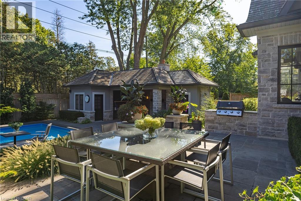 1324 Cambridge Drive, Oakville, Ontario  L6J 1S3 - Photo 39 - 40772959