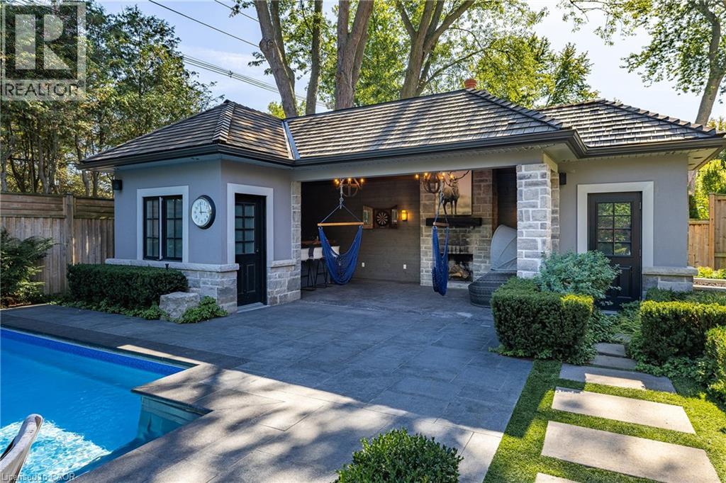 1324 Cambridge Drive, Oakville, Ontario  L6J 1S3 - Photo 41 - 40772959