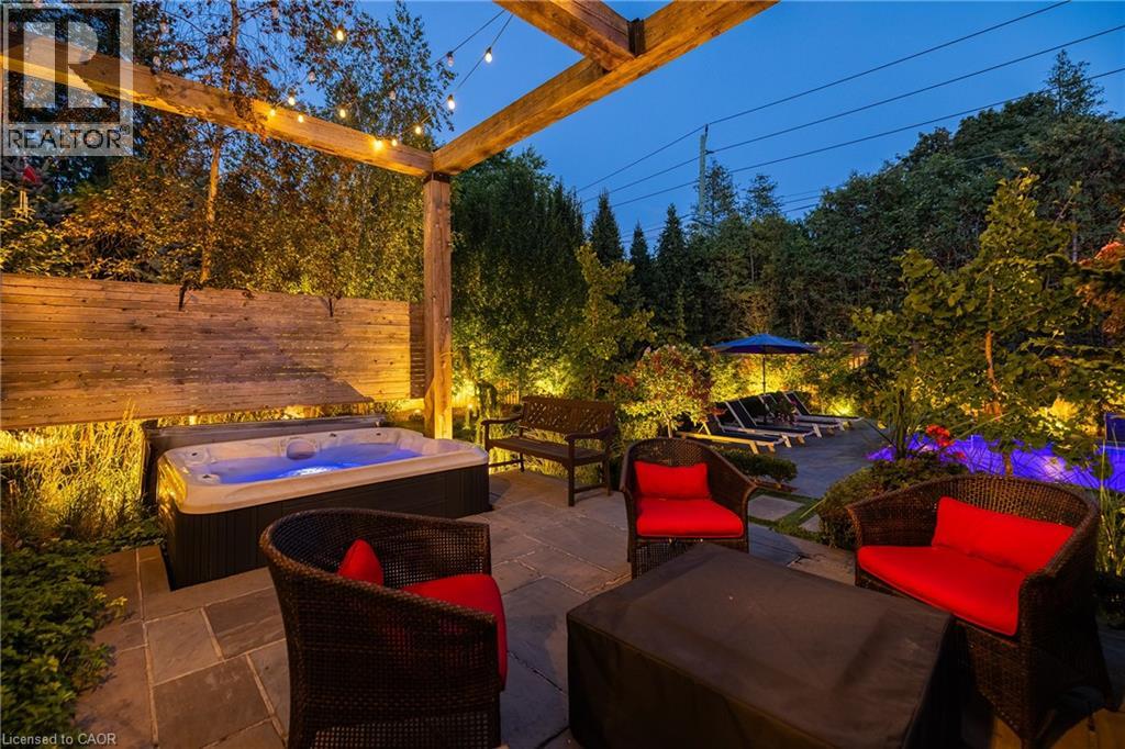 1324 Cambridge Drive, Oakville, Ontario  L6J 1S3 - Photo 47 - 40772959