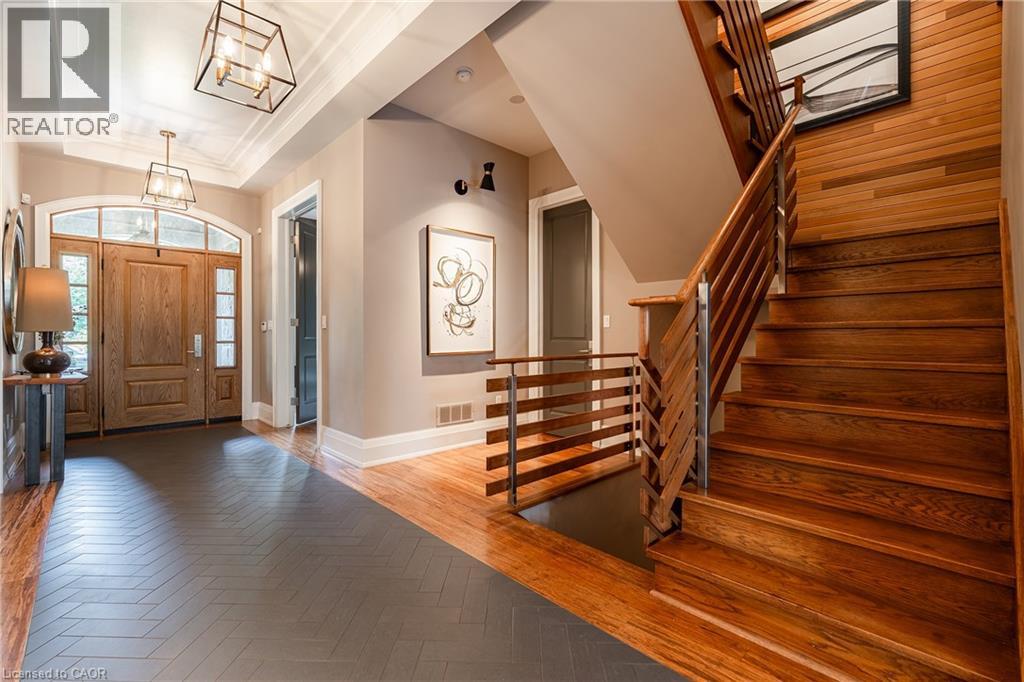 1324 Cambridge Drive, Oakville, Ontario  L6J 1S3 - Photo 6 - 40772959