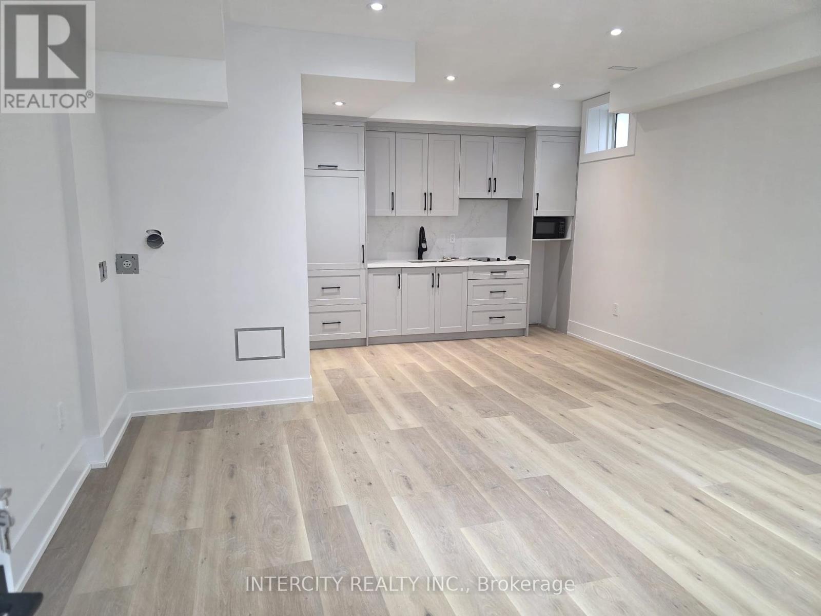 Basement - 247 Alderbrae Avenue, Toronto, Ontario  M8W 4K6 - Photo 4 - W12423743
