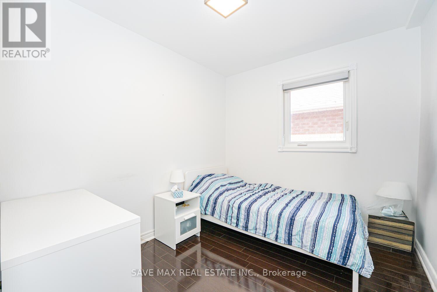 3645 Indigo Crescent, Mississauga, Ontario  L5N 7J1 - Photo 31 - W12423751