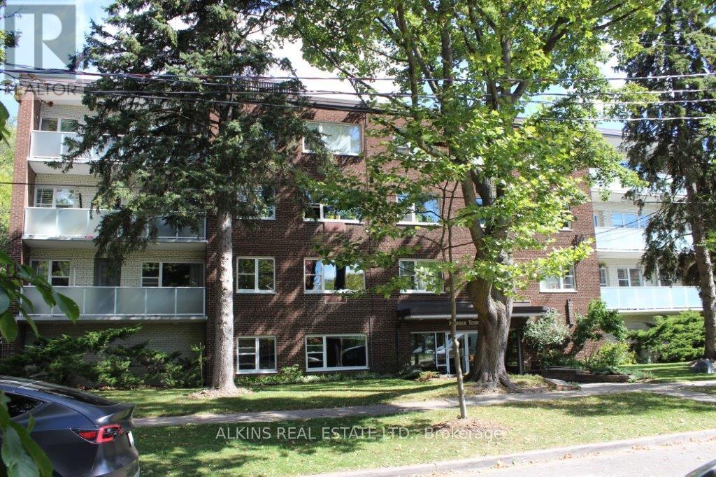 102 - 185 STEPHEN DRIVE, Toronto, Ontario
