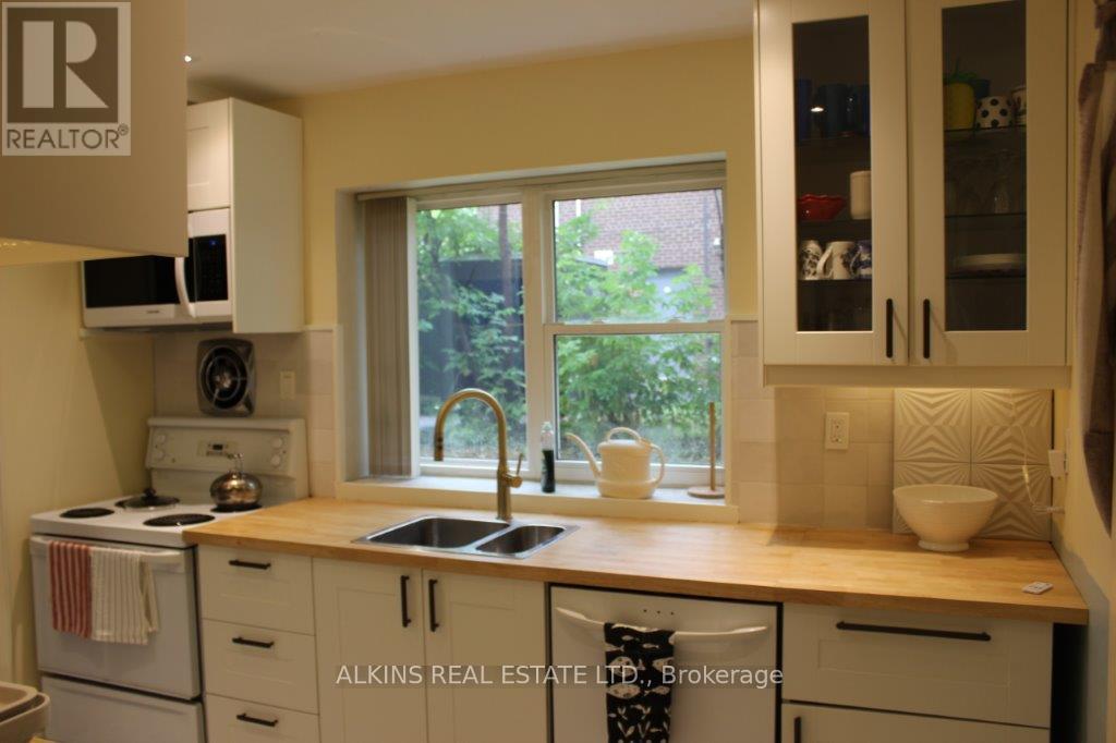 102 - 185 Stephen Drive, Toronto, Ontario  M8Y 3N5 - Photo 13 - W12423753