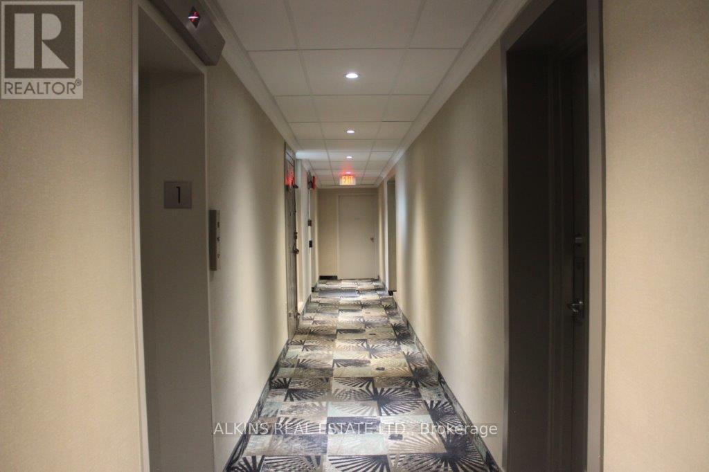102 - 185 Stephen Drive, Toronto, Ontario  M8Y 3N5 - Photo 16 - W12423753