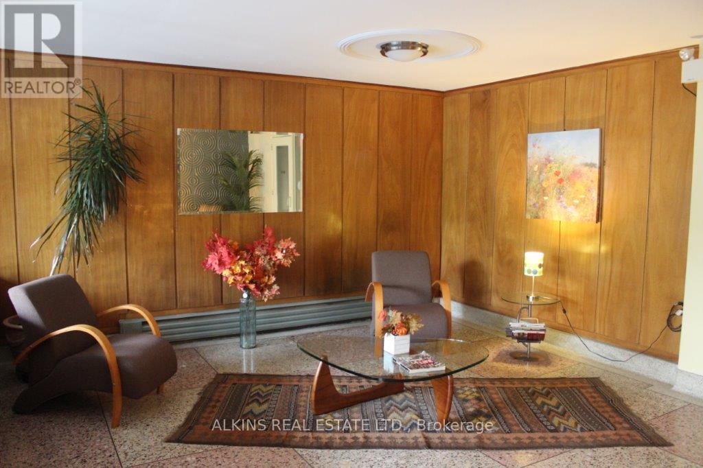 102 - 185 Stephen Drive, Toronto, Ontario  M8Y 3N5 - Photo 18 - W12423753