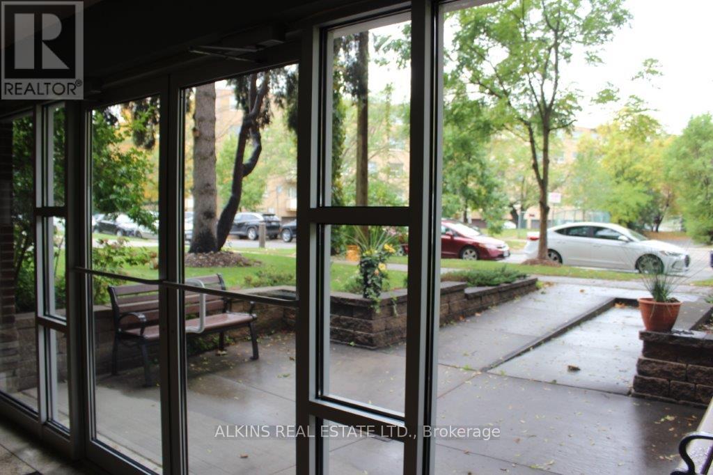 102 - 185 Stephen Drive, Toronto, Ontario  M8Y 3N5 - Photo 21 - W12423753