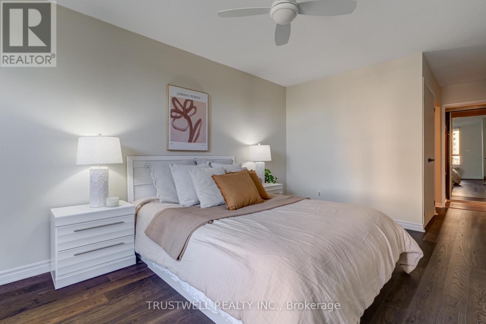 A39 - 300 Mill Road, Toronto (Markland Wood), Ontario  M9C 4W7 - Photo 17 - W12423755