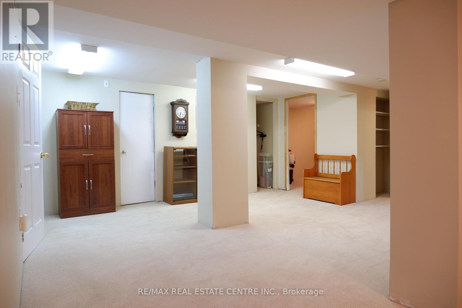 12 Shelley Street, Halton Hills, Ontario  L7G 3W9 - Photo 22 - W12423826
