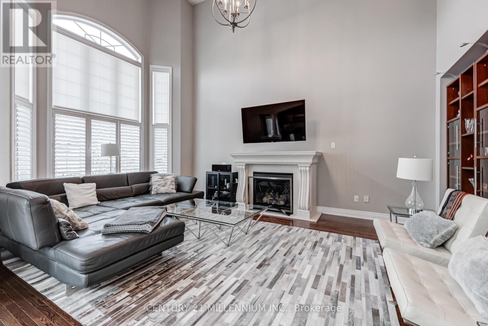 29 Eiffel Boulevard, Brampton, Ontario  L6P 1W3 - Photo 16 - W12423831