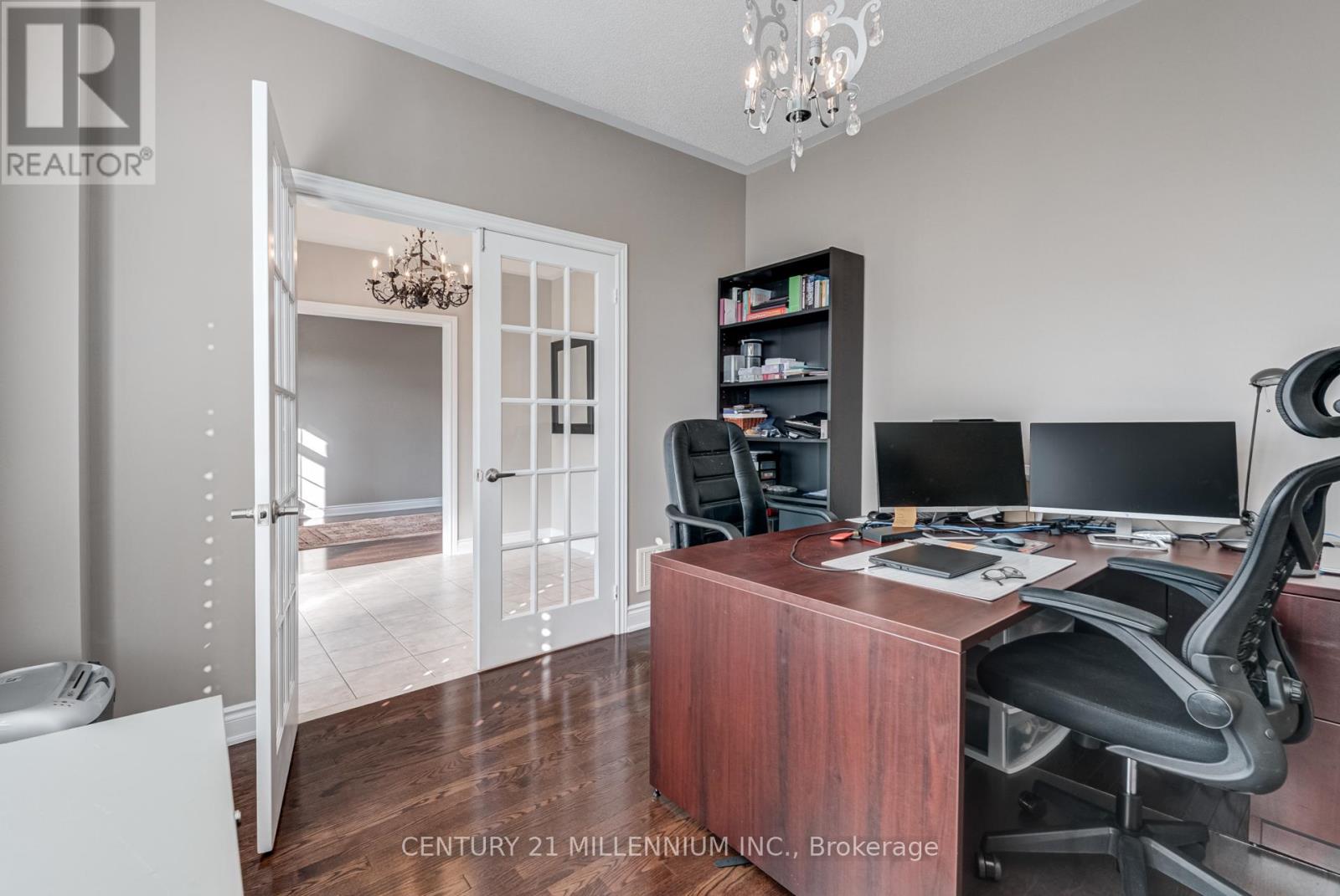 29 Eiffel Boulevard, Brampton, Ontario  L6P 1W3 - Photo 25 - W12423831