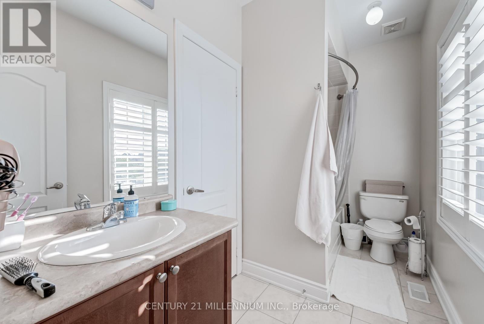 29 Eiffel Boulevard, Brampton, Ontario  L6P 1W3 - Photo 37 - W12423831