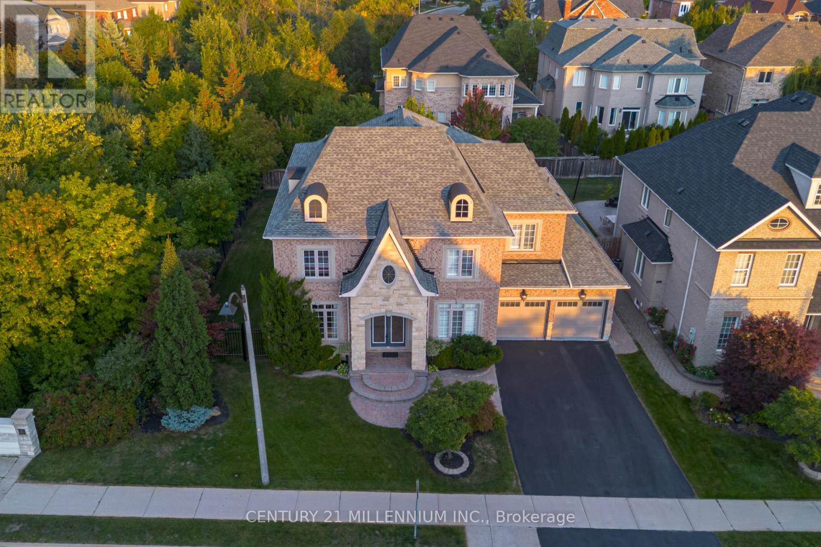 29 Eiffel Boulevard, Brampton, Ontario  L6P 1W3 - Photo 49 - W12423831