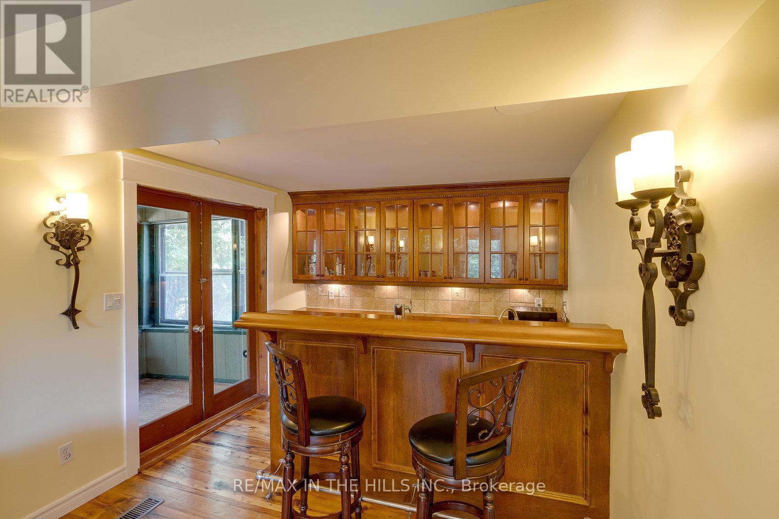 2651 Forks Of The Credit Road, Caledon, Ontario  L7K 2J8 - Photo 5 - W12423855