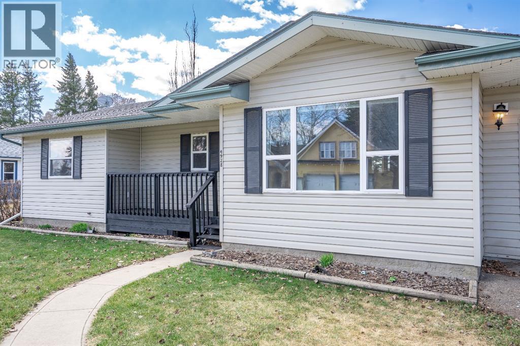 4928 52 Street, Clive, Alberta  T0C 0Y0 - Photo 4 - A2212078