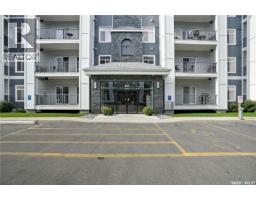 409 333 Nelson ROAD University Heights