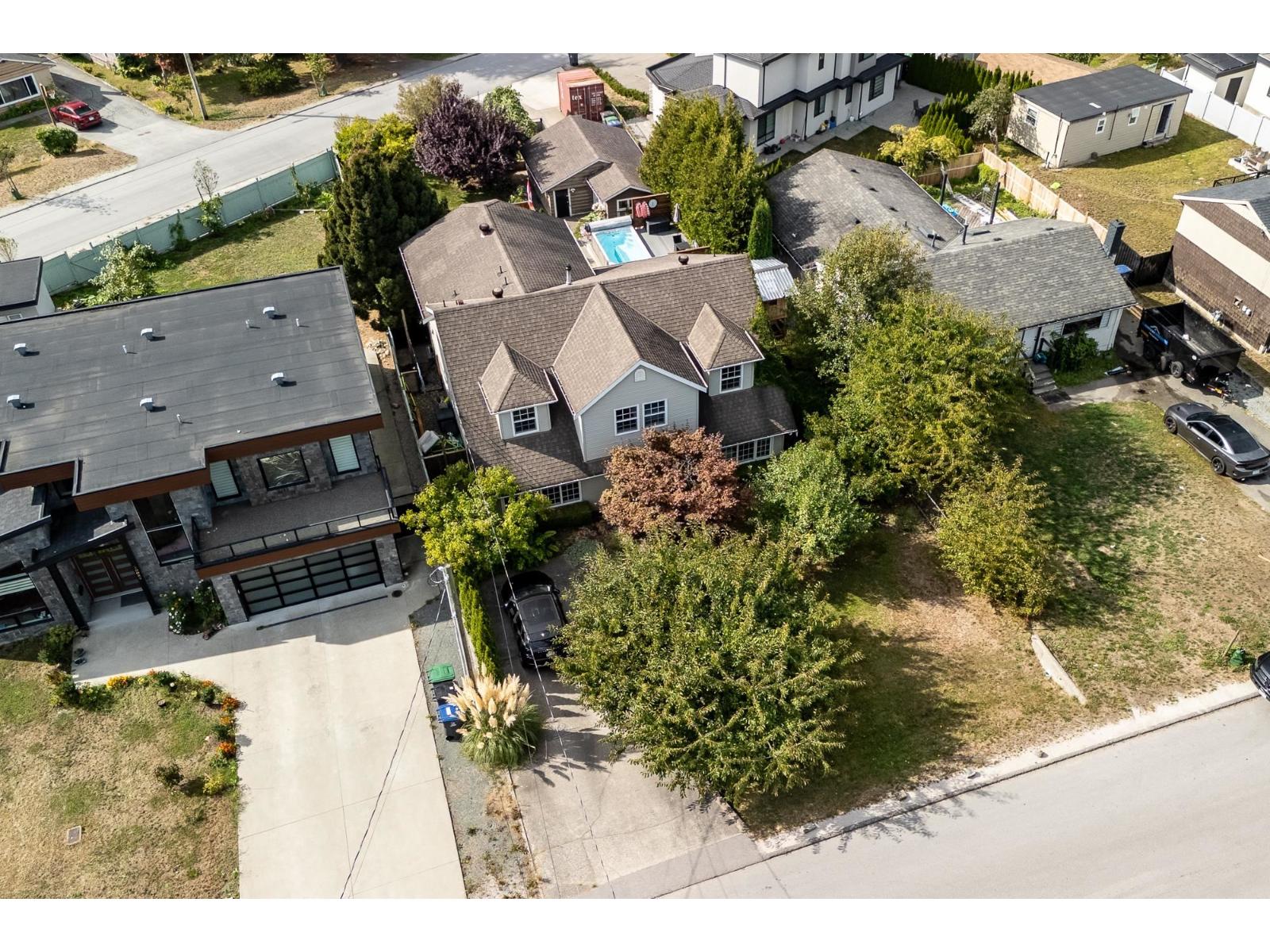 10099 127 STREET, Surrey, British Columbia