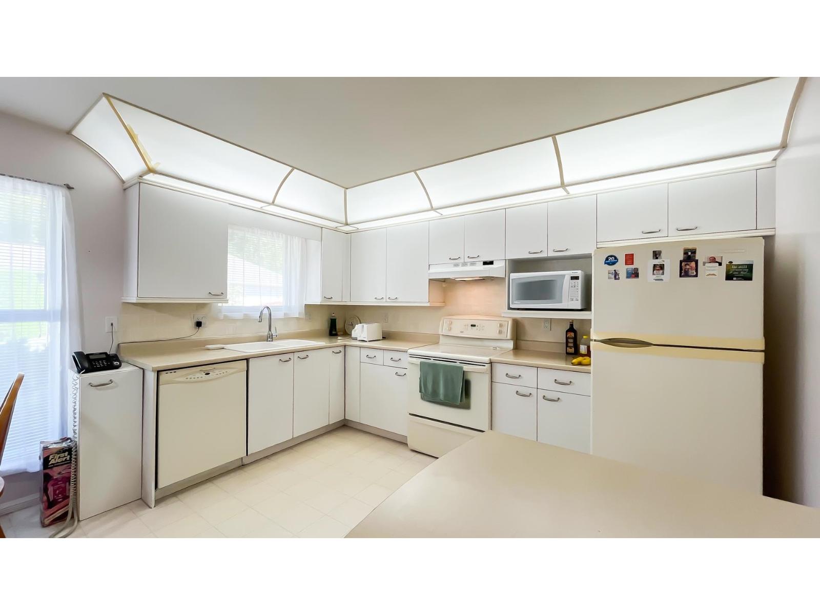 105 10172 141 Street, Surrey, British Columbia  V3T 4P6 - Photo 12 - R3050930