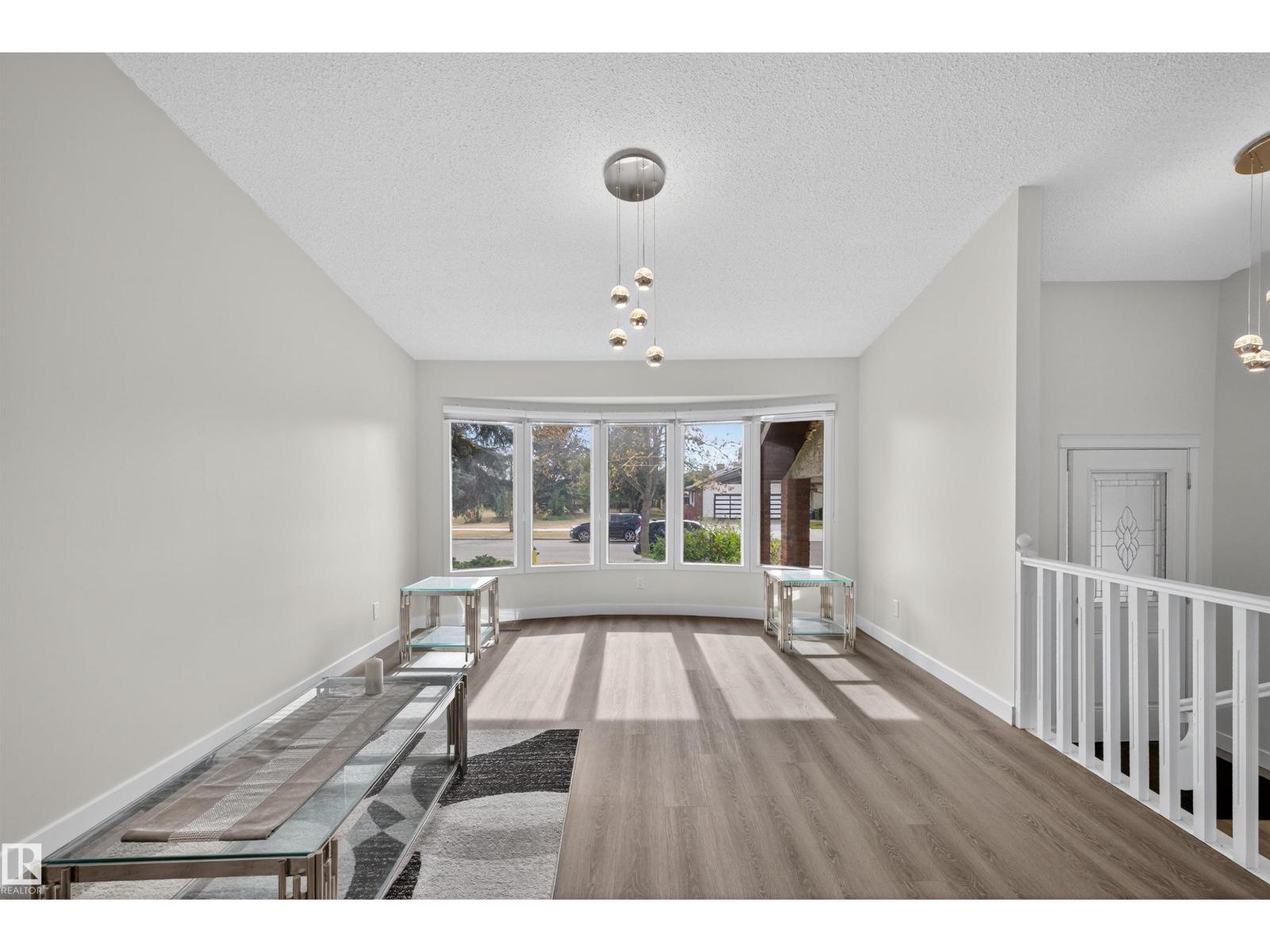 11020 158 Av Nw, Edmonton, Alberta  T5X 4V4 - Photo 12 - E4459205