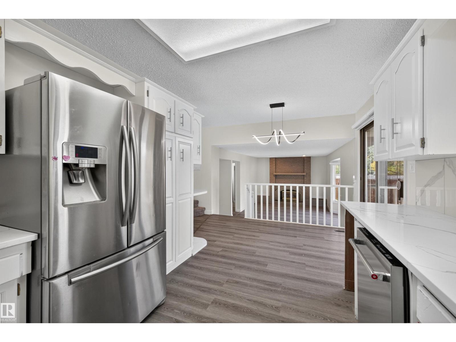 11020 158 Av Nw, Edmonton, Alberta  T5X 4V4 - Photo 35 - E4459205